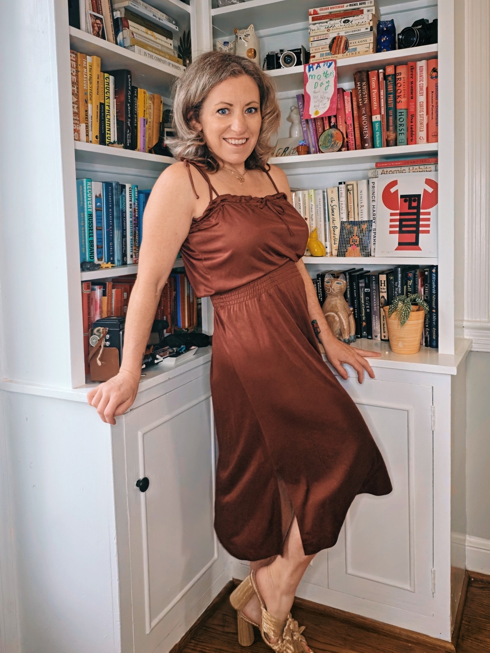 Vintage late 70s / early 80s satin midi dress Size S